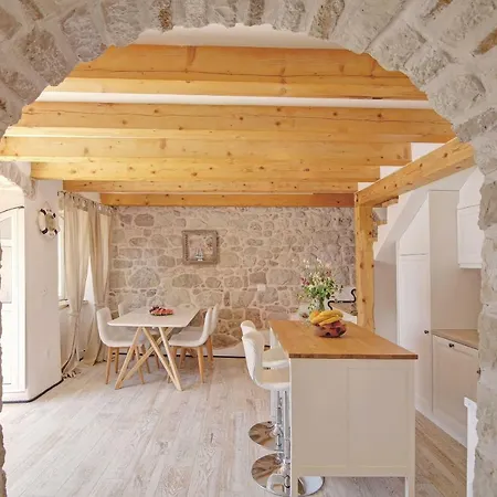 Sea Star Villa